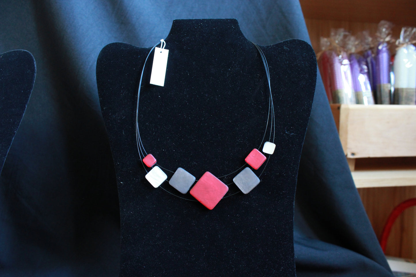 Necklace - SQ. NECK: RED/DENIM COMBI